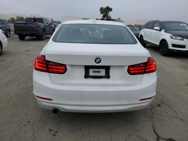 Photo 5 VIN: WBA3B1C51FP831895 - BMW 320 I 