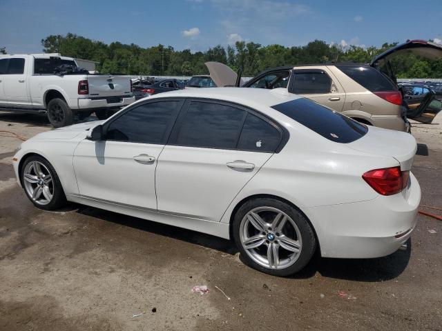 Photo 1 VIN: WBA3B1C52DF461608 - BMW 320 