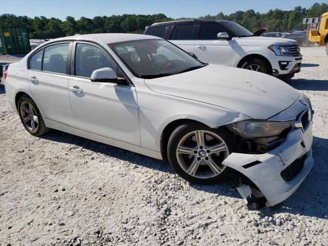 Photo 3 VIN: WBA3B1C52EK130892 - BMW 3 SERIES 