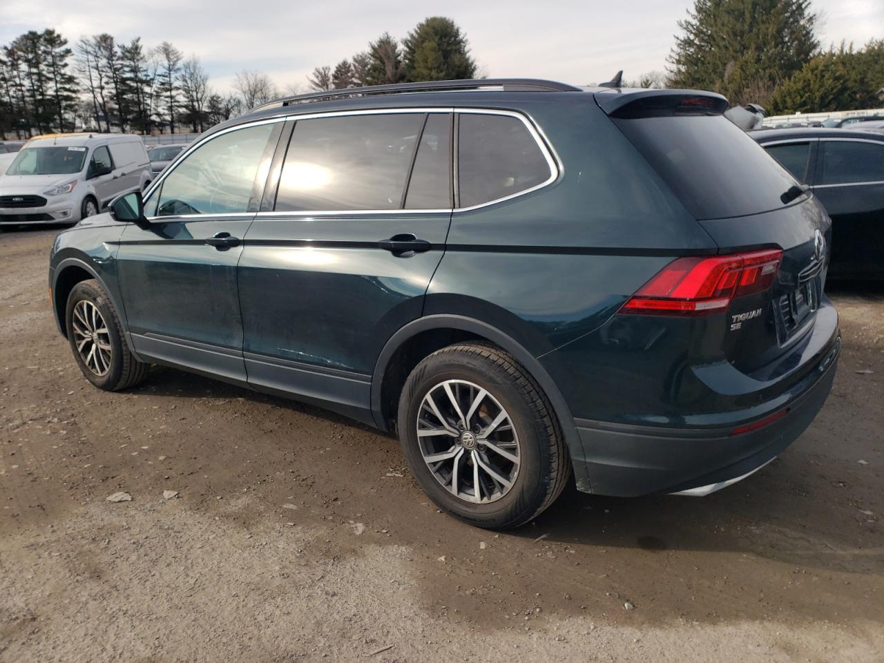 Photo 1 VIN: WBA3B1C52EK132934 - VOLKSWAGEN TIGUAN 