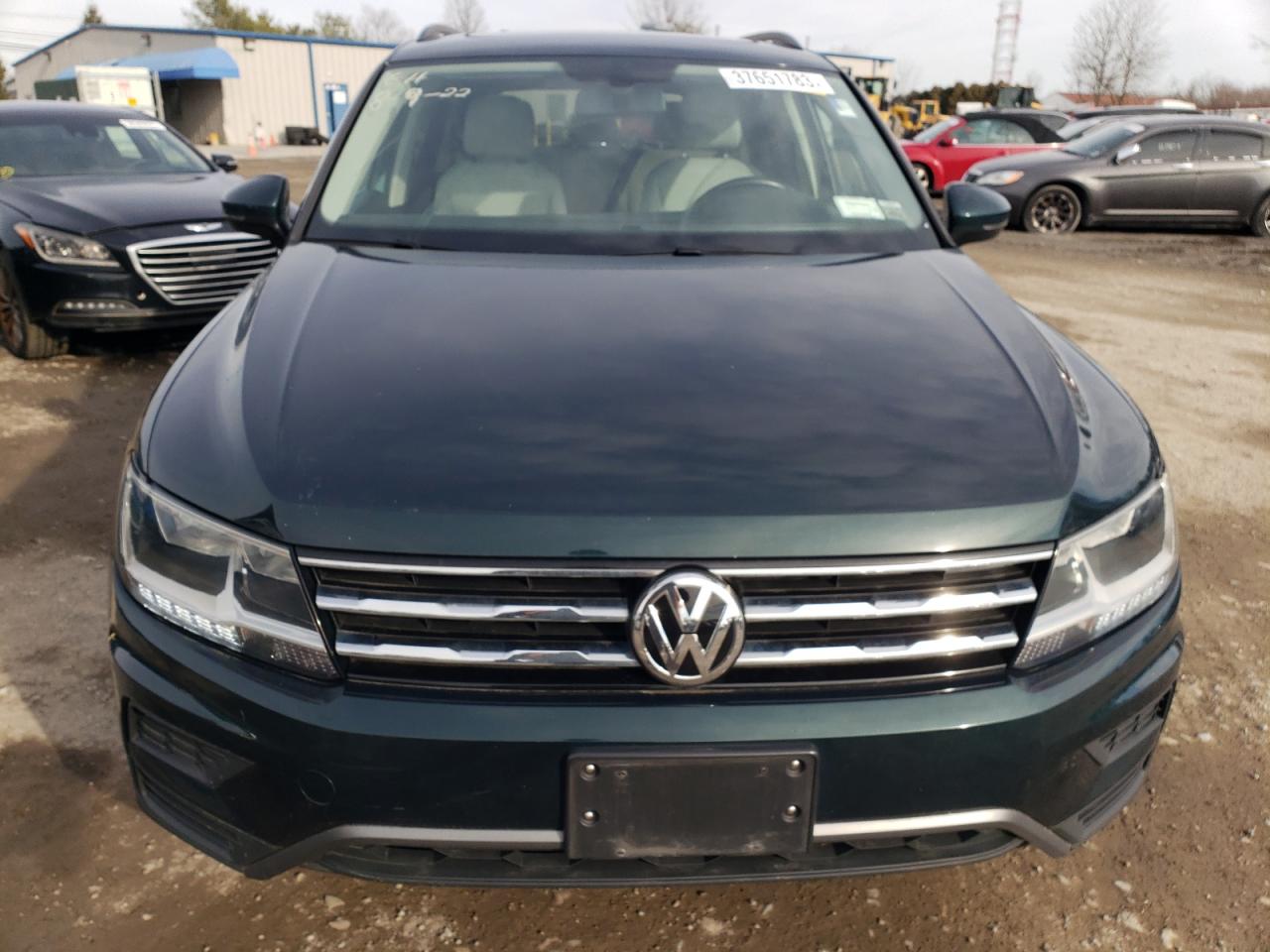 Photo 4 VIN: WBA3B1C52EK132934 - VOLKSWAGEN TIGUAN 