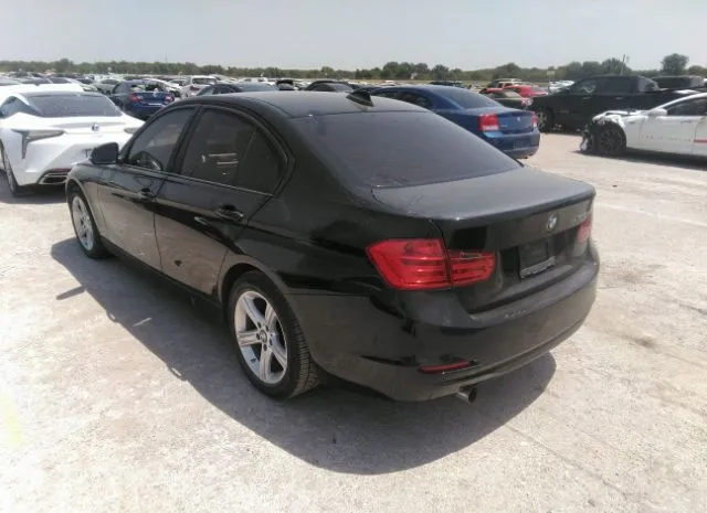 Photo 2 VIN: WBA3B1C52EK133694 - BMW 3 SERIES 