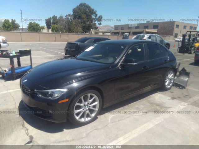 Photo 1 VIN: WBA3B1C52EP678913 - BMW 3 