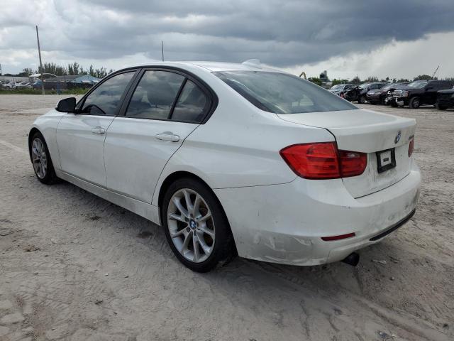 Photo 1 VIN: WBA3B1C52EP679270 - BMW 320 