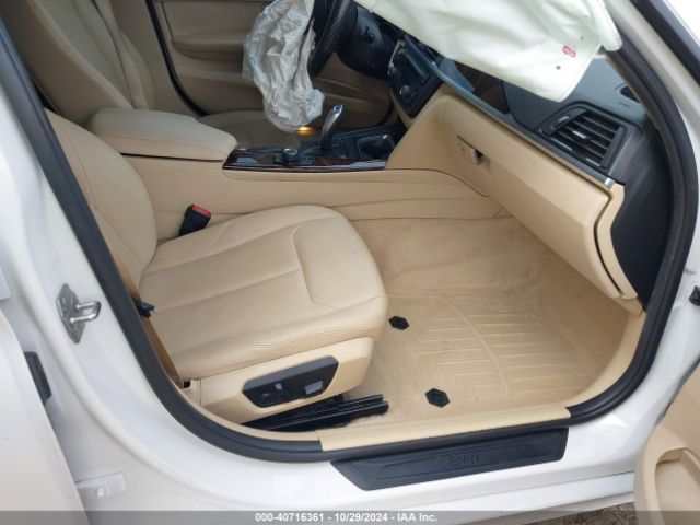 Photo 4 VIN: WBA3B1C52FK138587 - BMW 320I 