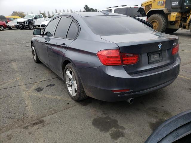 Photo 2 VIN: WBA3B1C53DF462167 - BMW 3 SERIES 