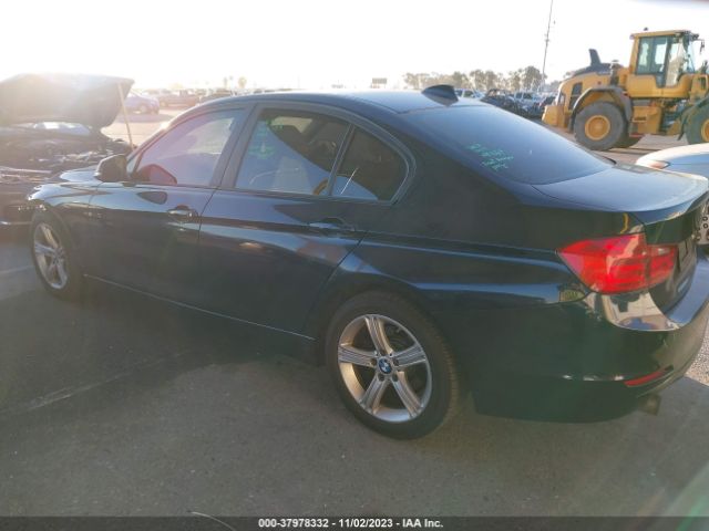 Photo 2 VIN: WBA3B1C53EK131307 - BMW 320I 