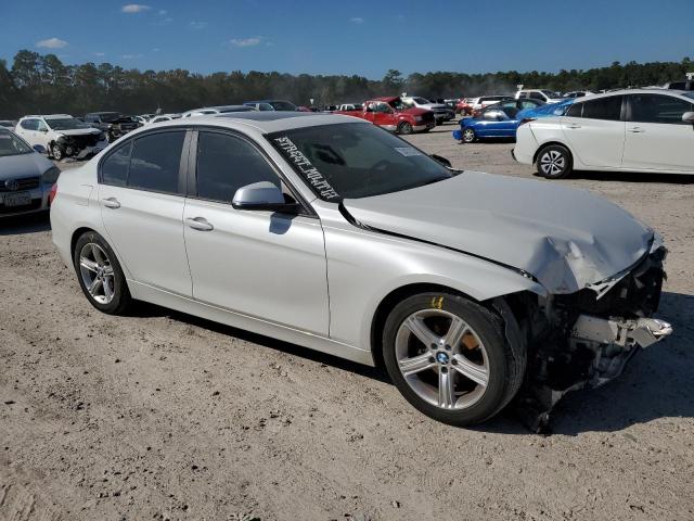 Photo 3 VIN: WBA3B1C53EK133168 - BMW 3 SERIES 