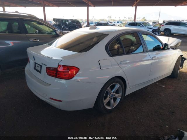 Photo 3 VIN: WBA3B1C53EK133767 - BMW 320I 