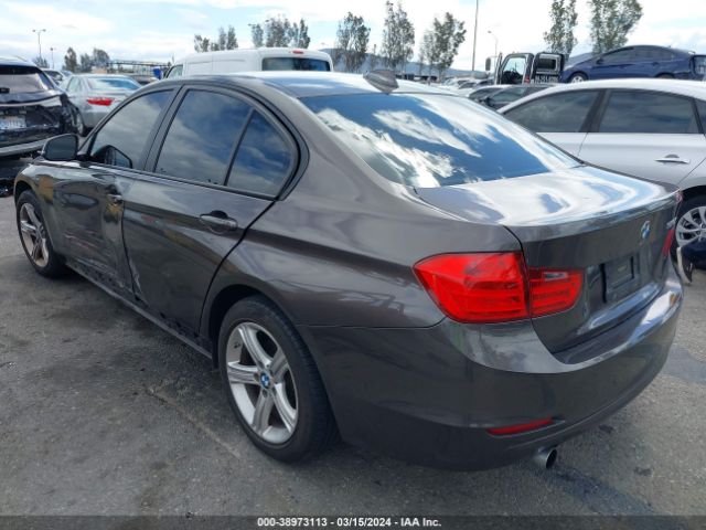 Photo 2 VIN: WBA3B1C53EK134787 - BMW 320I 