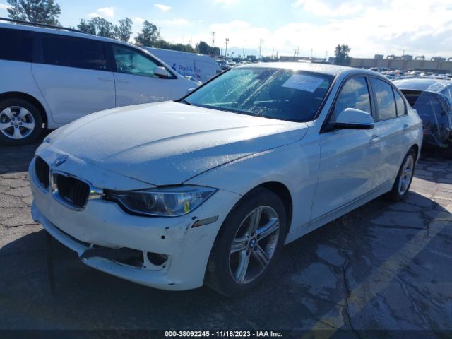 Photo 1 VIN: WBA3B1C53EPV79937 - BMW 320I 