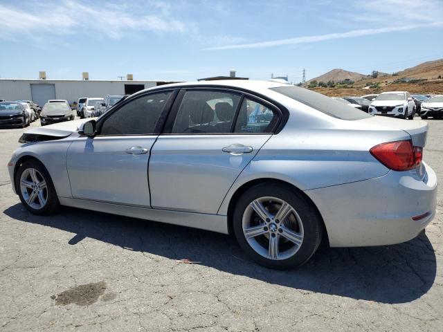 Photo 1 VIN: WBA3B1C53FK136895 - BMW 320I 