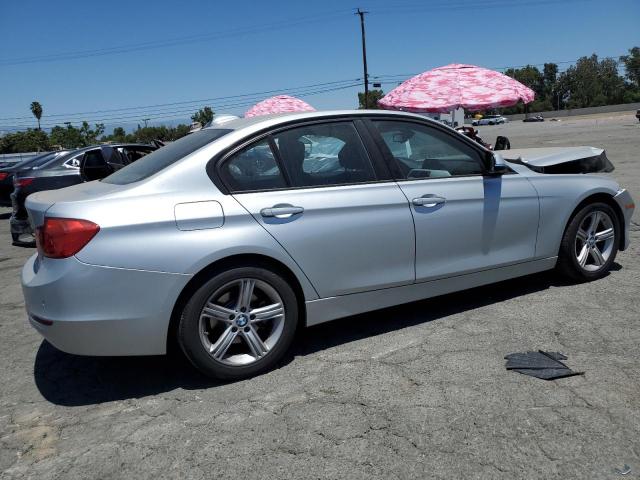 Photo 2 VIN: WBA3B1C53FK136895 - BMW 320I 