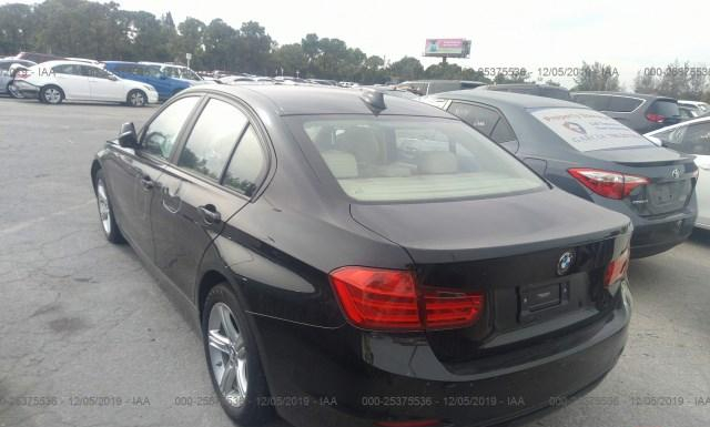 Photo 2 VIN: WBA3B1C54EPV79588 - BMW 320 