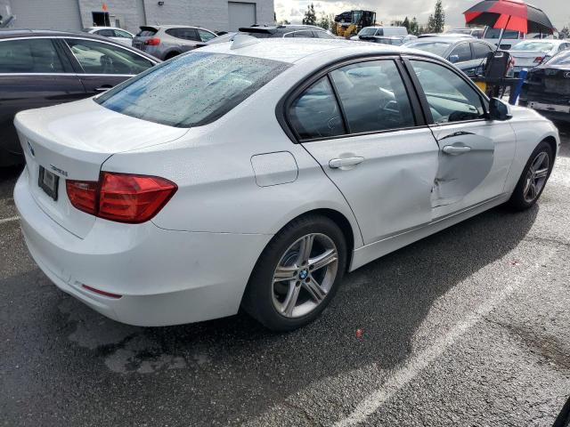 Photo 2 VIN: WBA3B1C54FK135870 - BMW 3 SERIES 