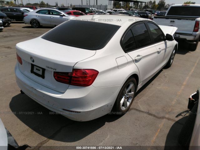 Photo 3 VIN: WBA3B1C55EK135505 - BMW 3 