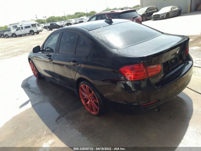 Photo 2 VIN: WBA3B1C55FK137417 - BMW 3 SERIES 