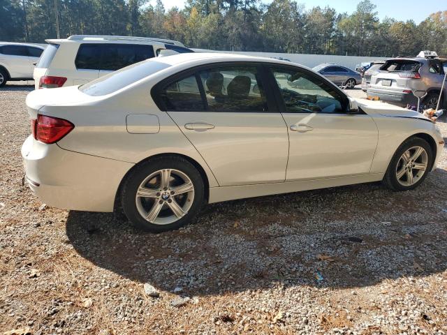 Photo 2 VIN: WBA3B1C56DK129243 - BMW 320 I 