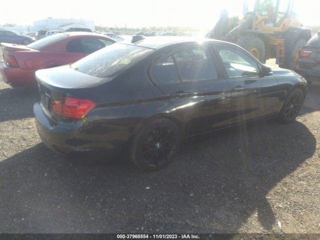 Photo 3 VIN: WBA3B1C56EPV79401 - BMW 320I 