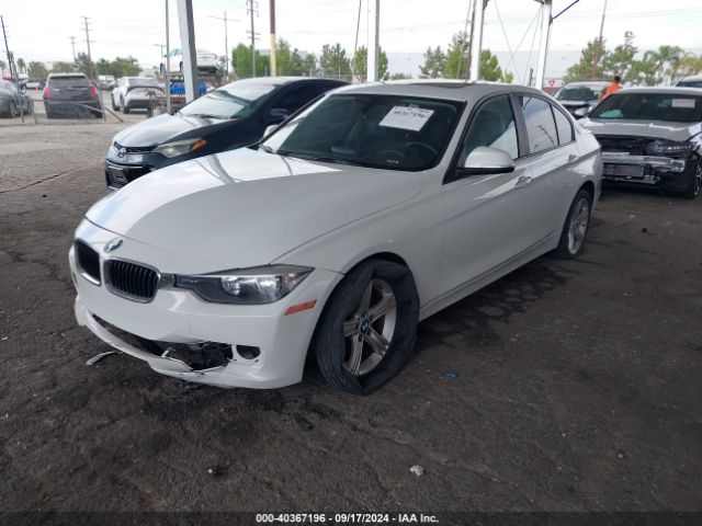 Photo 5 VIN: WBA3B1C56FK137409 - BMW 320I 