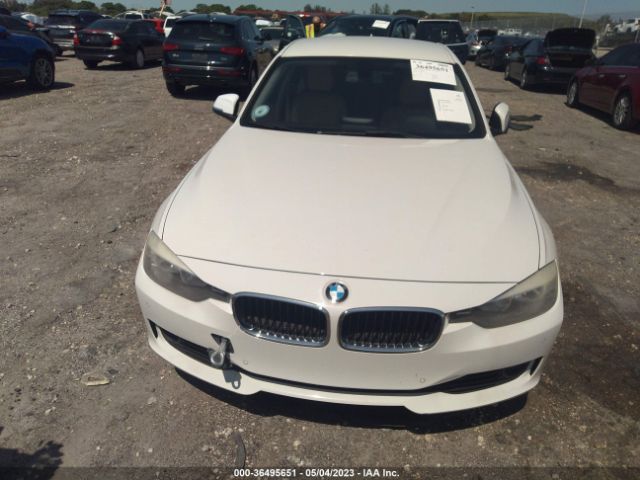 Photo 5 VIN: WBA3B1C56FK137555 - BMW 320I 