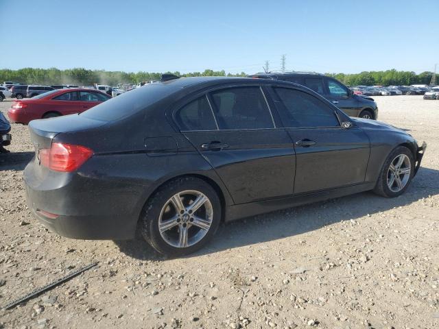 Photo 2 VIN: WBA3B1C56FP681217 - BMW 3 SERIES 