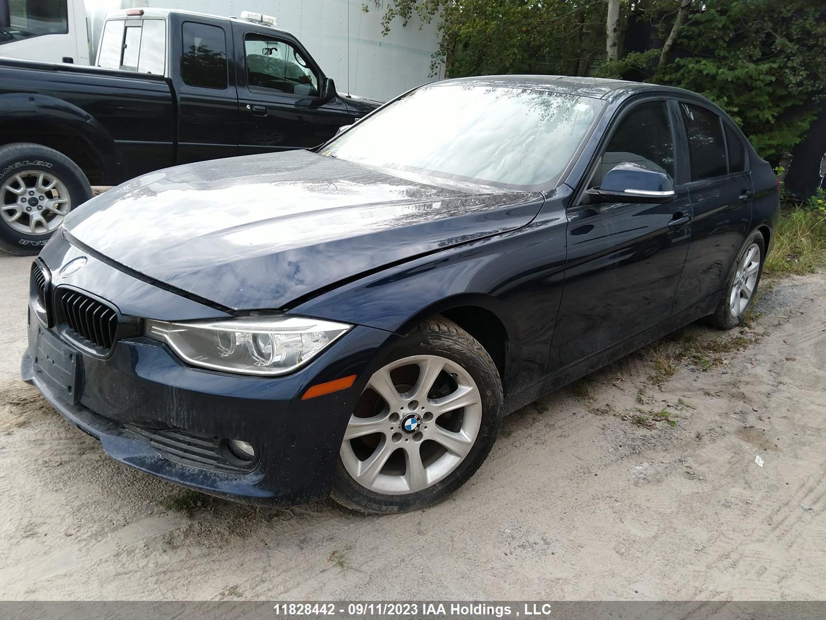 Photo 1 VIN: WBA3B1C57DF461359 - BMW 3ER 