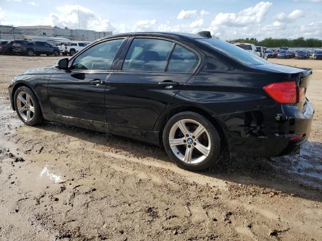 Photo 1 VIN: WBA3B1C57DF461927 - BMW 320 I 