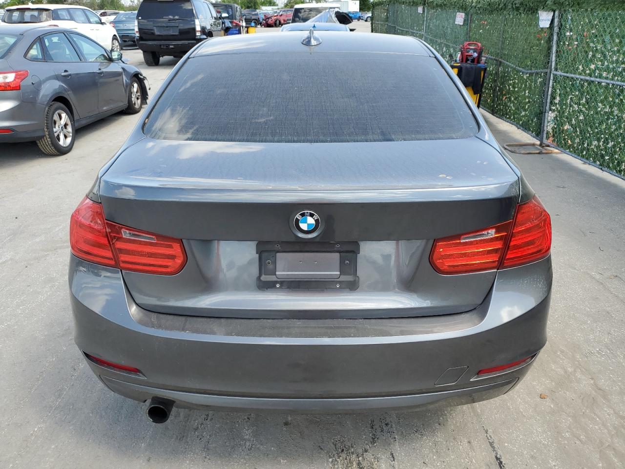 Photo 5 VIN: WBA3B1C57EK130967 - BMW 3ER 