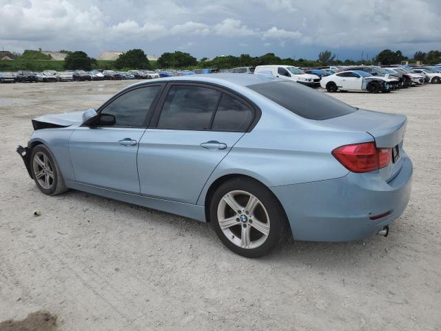 Photo 1 VIN: WBA3B1C57EK131228 - BMW 320 I 