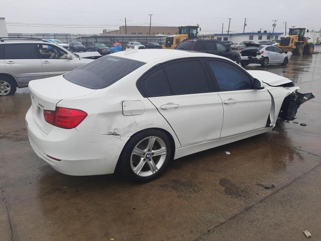 Photo 2 VIN: WBA3B1C57EK131925 - BMW 3 SERIES 