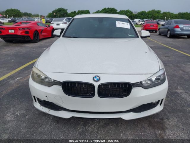 Photo 5 VIN: WBA3B1C57FK137578 - BMW 320I 