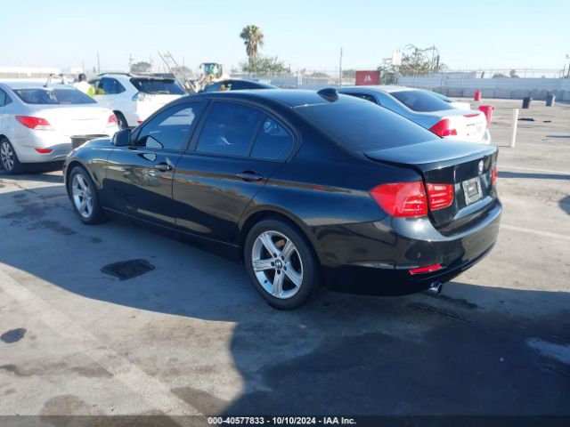 Photo 2 VIN: WBA3B1C57FK138035 - BMW 320I 