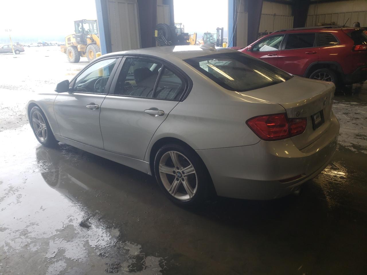 Photo 1 VIN: WBA3B1C57FK138438 - BMW 3ER 