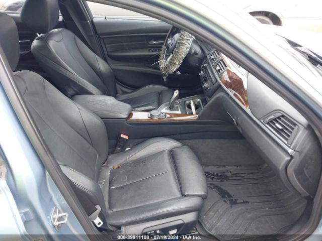 Photo 4 VIN: WBA3B1C57FK138729 - BMW 320I 