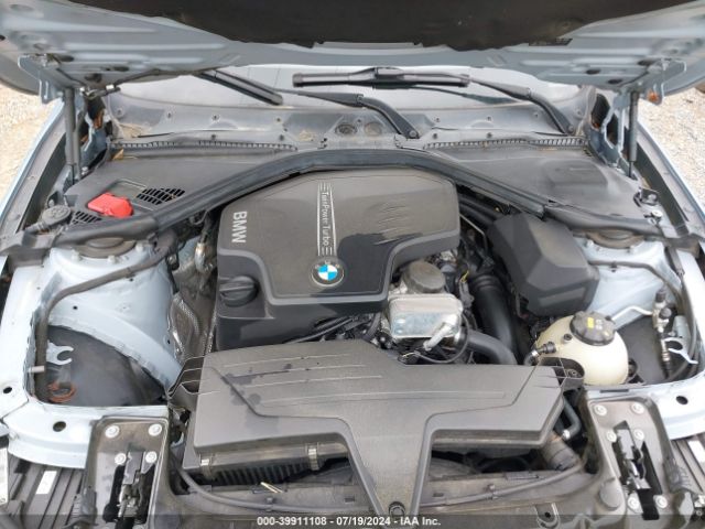 Photo 9 VIN: WBA3B1C57FK138729 - BMW 320I 