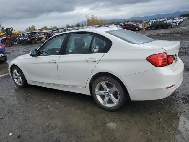 Photo 1 VIN: WBA3B1C57FK141114 - BMW 320 I 