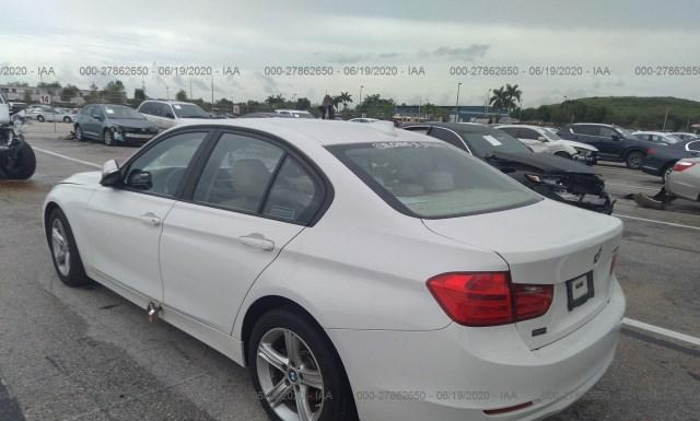 Photo 2 VIN: WBA3B1C57FP681078 - BMW 135 