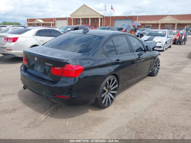 Photo 3 VIN: WBA3B1C57FP831027 - BMW 320I 