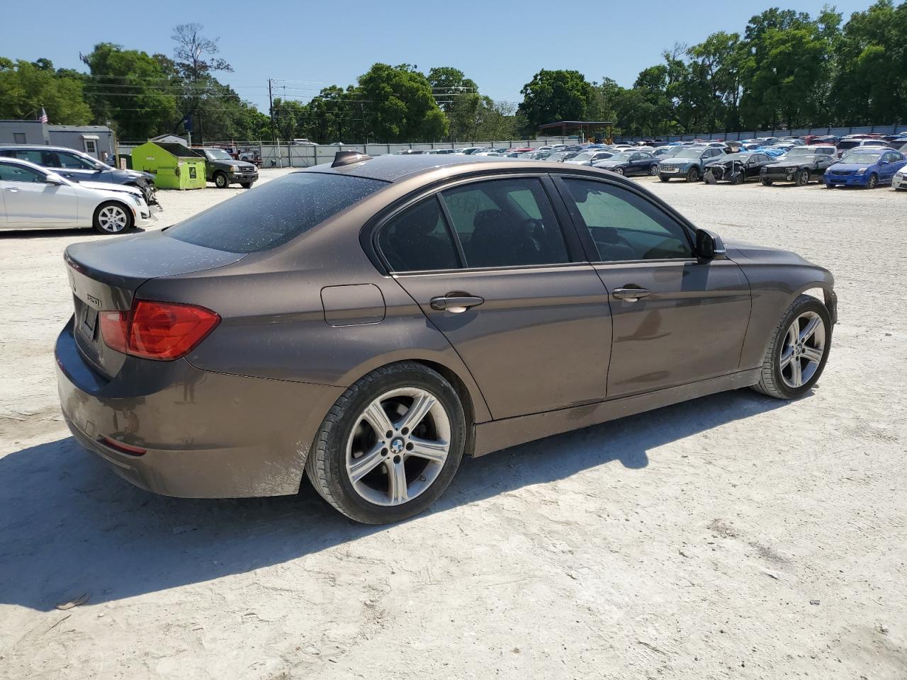 Photo 2 VIN: WBA3B1C58DK129695 - BMW 3ER 