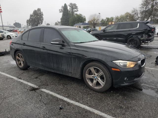 Photo 3 VIN: WBA3B1C58EK130735 - BMW 3 SERIES 