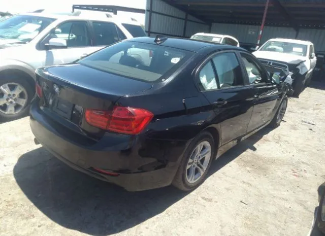 Photo 3 VIN: WBA3B1C58EK133425 - BMW 3 SERIES 