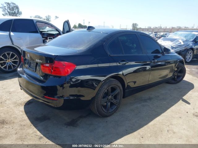 Photo 3 VIN: WBA3B1C58FK136259 - BMW 320I 