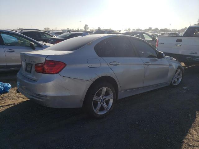 Photo 2 VIN: WBA3B1C58FK137444 - BMW 3 SERIES 