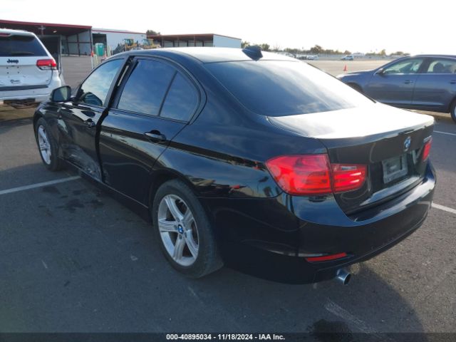 Photo 2 VIN: WBA3B1C59F5A05830 - BMW 320I 