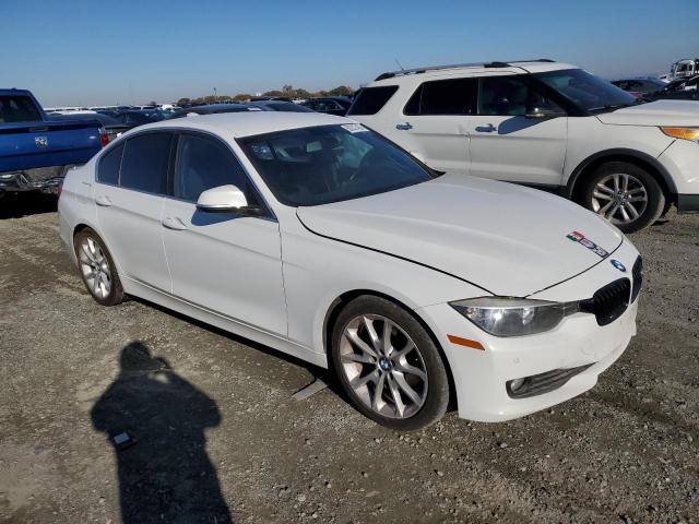 Photo 3 VIN: WBA3B1C59F5A05858 - BMW 3 SERIES 