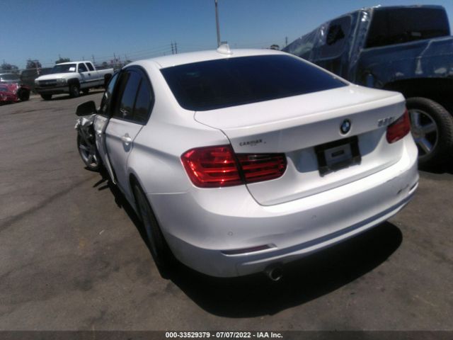 Photo 2 VIN: WBA3B1C59FK135816 - BMW 3 SERIES 