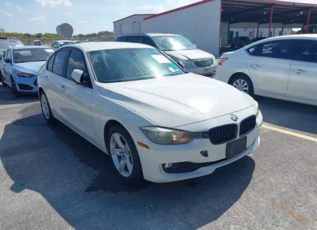 Photo 0 VIN: WBA3B1C59FK138800 - BMW 320I 