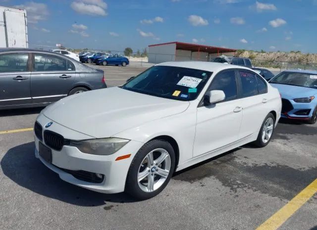 Photo 1 VIN: WBA3B1C59FK138800 - BMW 320I 