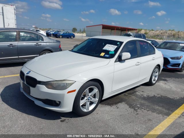 Photo 1 VIN: WBA3B1C59FK138800 - BMW 320I 